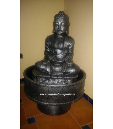 Fuente deBuda con base en piedra artificial