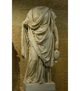 Venus de la Flora en mármol reconstituido.