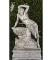Venus de jardín grande en piedra artificial.