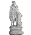 Romeo y Julieta con pedestal en piedra