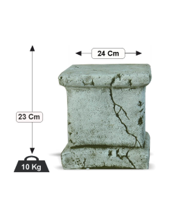 Pedestal antiguo ceniza en piedra