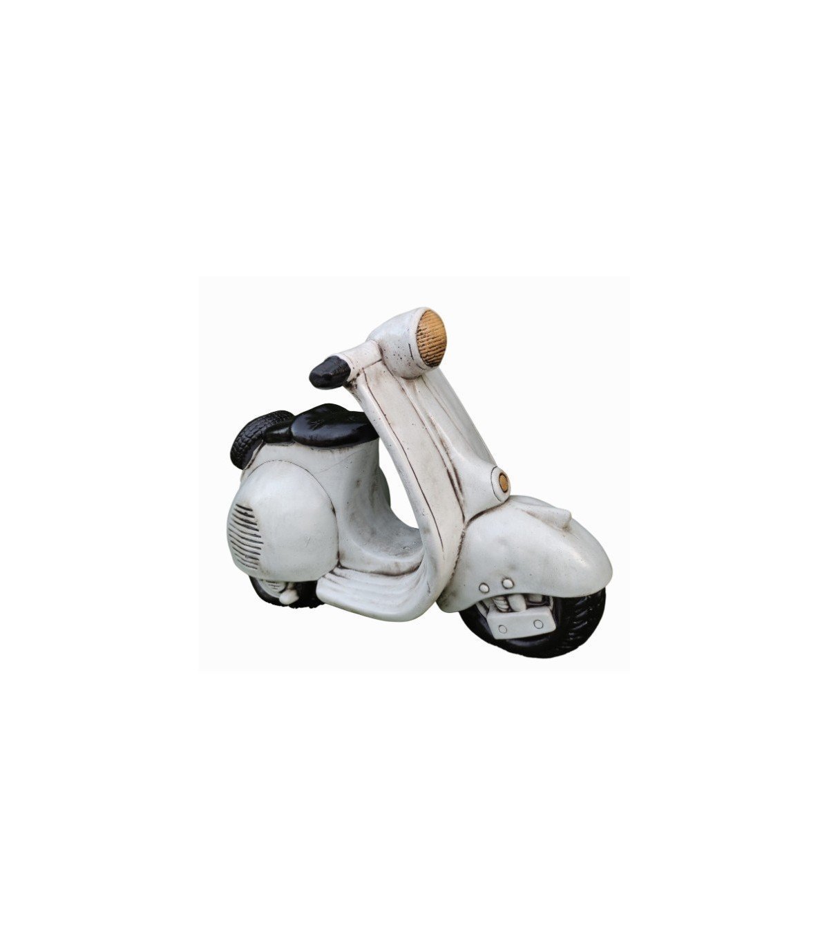 Vespa en piedra artificial