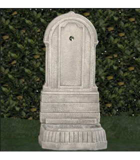 Fuente Santuario en piedra