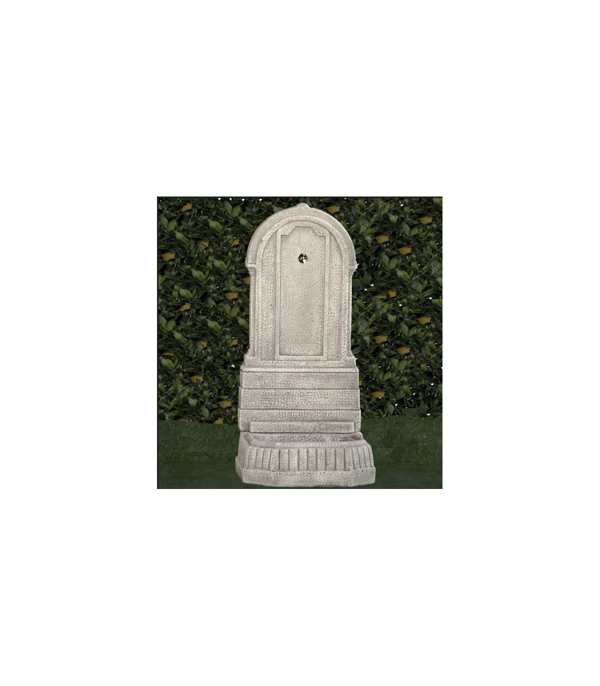 Fuente Santuario en piedra