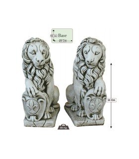 Pareja de leones grande en piedra